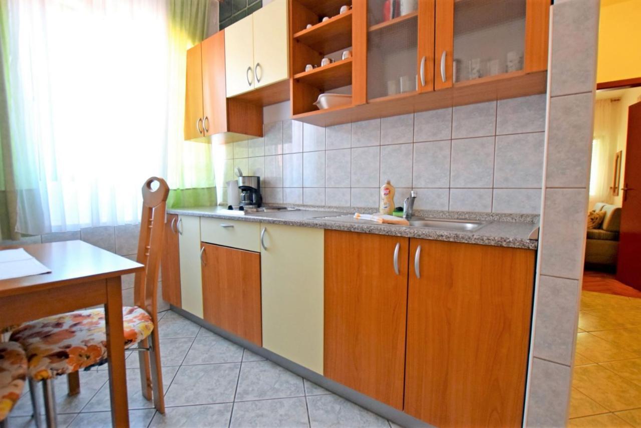 Apartments Adriana Starigrad Paklenica Pokój zdjęcie