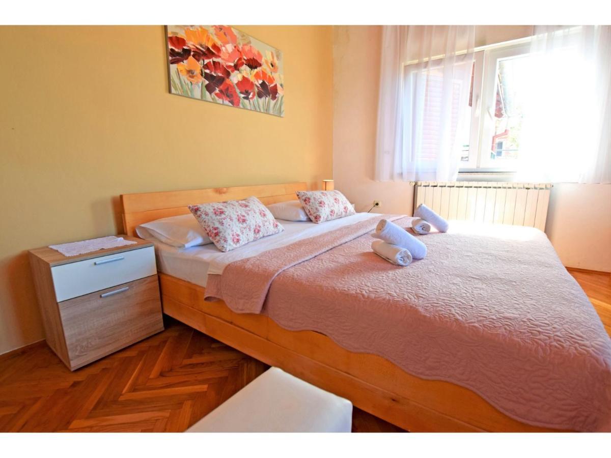 Apartments Adriana Starigrad Paklenica Zewnętrze zdjęcie