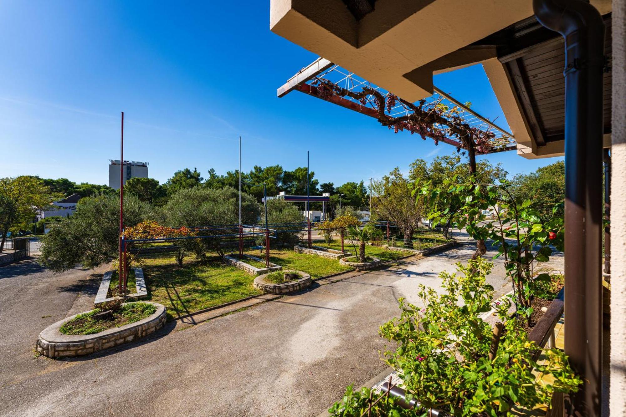 Apartments Adriana Starigrad Paklenica Zewnętrze zdjęcie