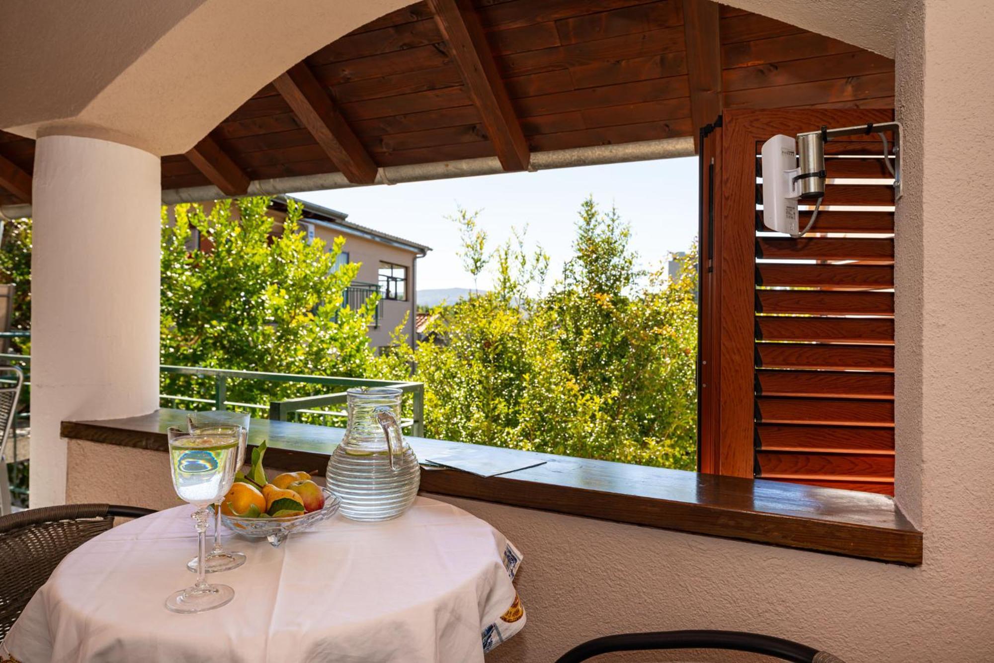 Apartments Adriana Starigrad Paklenica Zewnętrze zdjęcie