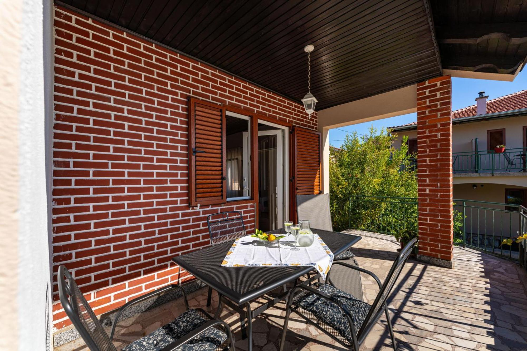 Apartments Adriana Starigrad Paklenica Zewnętrze zdjęcie